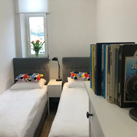 Apartament Juliusza Verne Apartment *